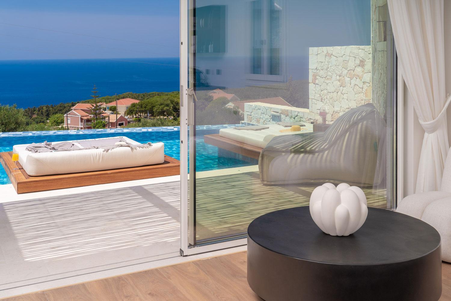 Casta Diva Luxury Accommodation Fiskardo Room photo